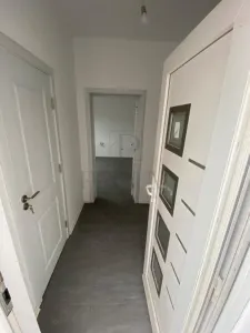 Duplex separat prin C.T - personalizare interioara - acces facil - foto 4
