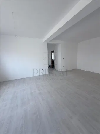 Casă 3 camere Moșnița Veche - poza 3