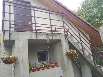 CALEA MARTIRILOR, CASA INDIVIDUALA, 4 CAMERE, 2 BAI, 2 BUCATARII - foto 16