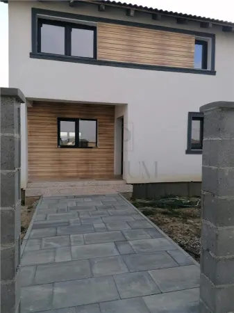 Casă 5 camere Șag - poza 1