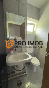 Apartament 3 camere cf 1 decomandat zona Centru - foto 13