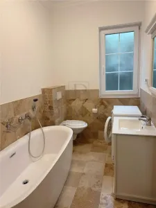 Duplex mobilat - curte amenajata - toate utilitatile - foto 11