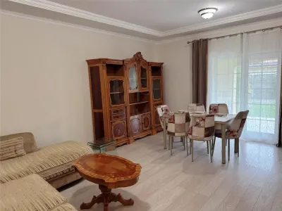 Duplex mobilat - curte amenajata - toate utilitatile - foto 9