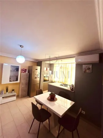 Apartament 3 camere Dumbrăvița - poza 6