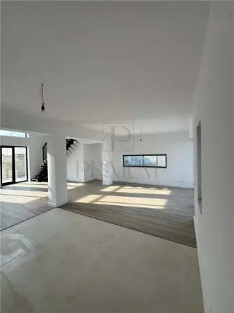 Casă 4 camere Moșnița Nouă - poza 6