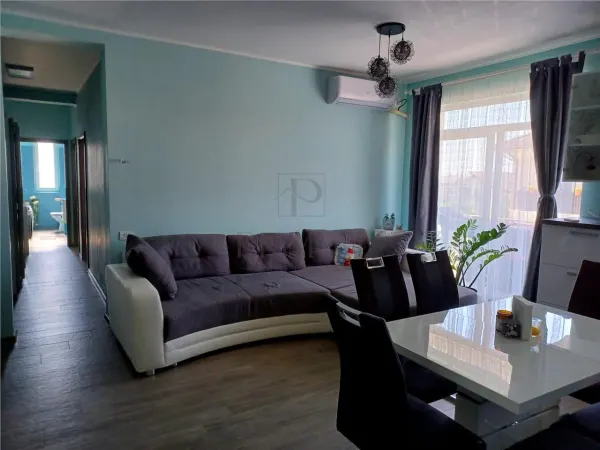 Apartament 3 camere Dumbrăvița - poza 2