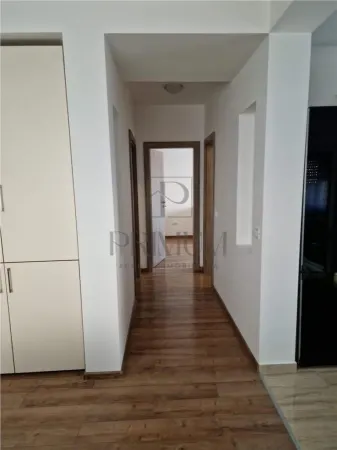 Apartament 3 camere Dumbrăvița - poza 2