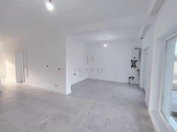 Casă 3 camere Moșnița Nouă - poza 3