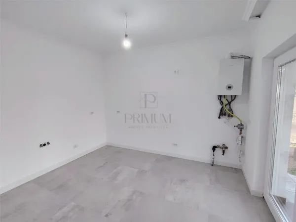 Casă 3 camere Moșnița Nouă - poza 4