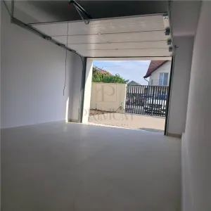 CASA INDIVIDUALA CU GARAJ - ZONA CENTRALA - 162 MP UTILI - foto 11