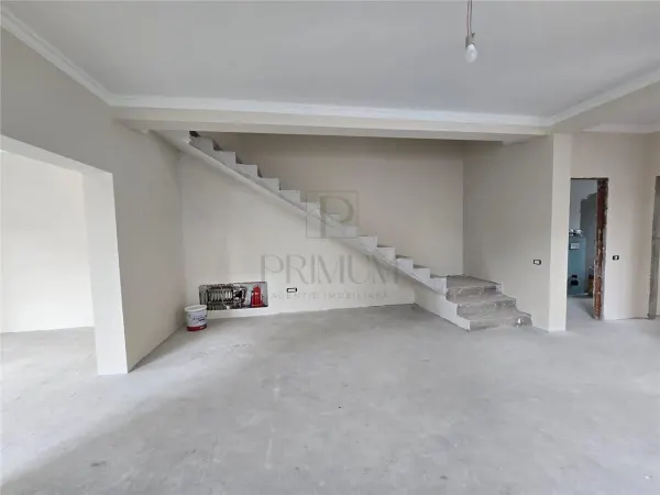 Casă 4 camere Moșnița Veche - poza 23