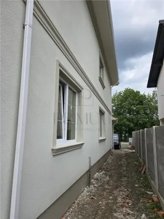 Casă 4 camere Moșnița Veche - poza 8