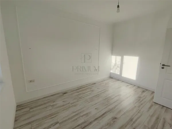 Casă 3 camere Moșnița Nouă - poza 7