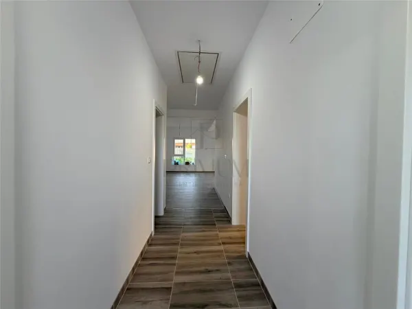 Casă 3 camere Moșnița Nouă - poza 8