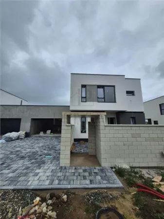 Casă 5 camere Moșnița Nouă - poza 4