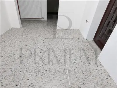 Aradului - 2 Camere - Centrala proprie - Decomandat - Zona excelenta - foto 2