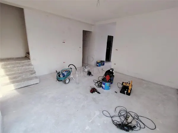 Casă 4 camere Moșnița Veche - poza 5
