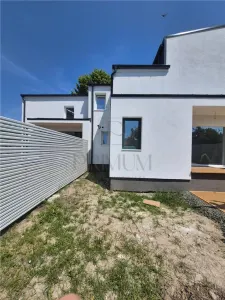 PLOPI, CASA INDIVIDUALA, 3 CAMERE, 2 DORMITOARE, 2 BAI - foto 20