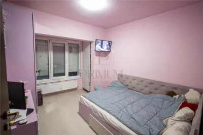 SOARELUI - 4 CAMERE - 2 BAI - 2 BALCOANE - CENTRALA PROPRIE - ETAJ 3 - DECOMANDAT - foto 8