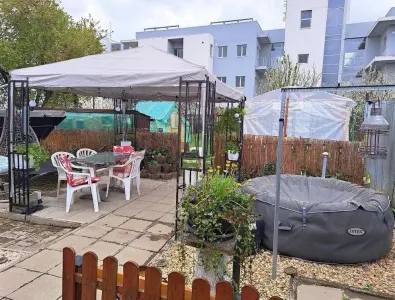 BRAYTIM, CASA INDIVIDUALA CU 2 APARTAMENTE, 3 DORMITOARE, 2 BUCATARII INCHISE - foto 7