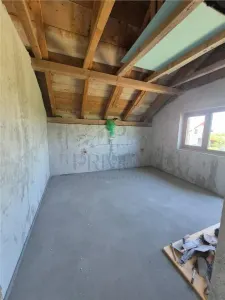 Casa individuala - la gri - toate utilitatile - foto 9