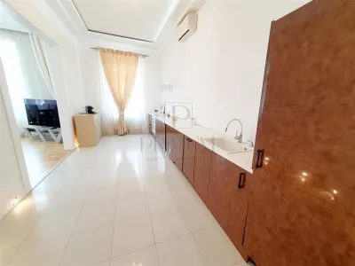 BAILE NEPTUN - RENOVAT LUX - 3 CAMERE - 2 BAI - INCALZIRE PARDOSEALA - CLIMA - CLADIRE ISTORICA - foto 17