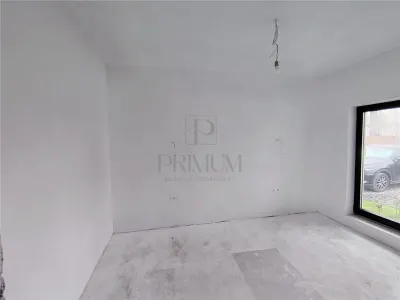 DUPLEX MODERN - ZONA  LINISTITA - FINISAJE LA CERERE - foto 6