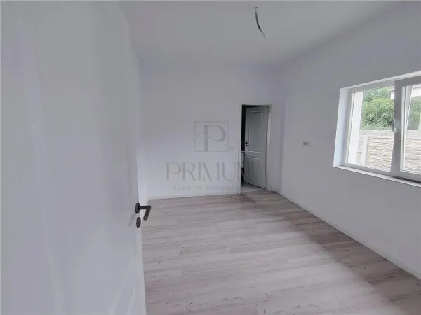 Casă 4 camere Moșnița Nouă - poza 7