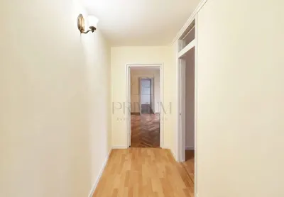 ARADULUI - 3 CAMERE - 2 BAI - ETAJ 3 - DEBARA - CENTRALA PROPRIE - foto 4
