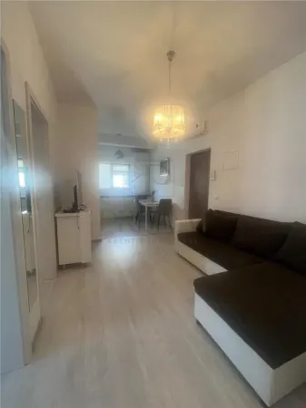 Apartament 3 camere Dumbrăvița - poza 1