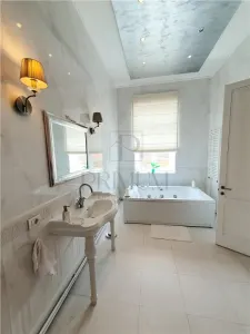 NEPTUN - 3 CAMERE - SPATIOAS - INALT - RENOVAT - 2 BAI - VILA ISTORICA - ZONA SUPERBA - foto 13