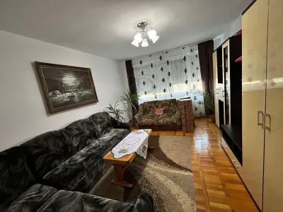Dambovita - 2 Camere - Etaj intermediar cu LIFT - Centrala proprie - Decomandat - foto 4