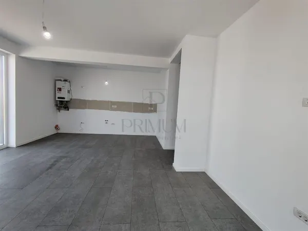 Casă 2 camere Moșnița Nouă - poza 2