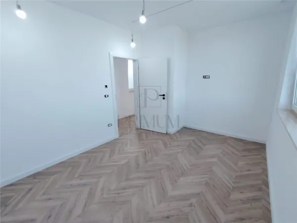 Casă 4 camere Moșnița Nouă - poza 5
