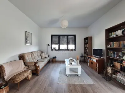 CHISODA - CASA INDIVIDUALA - TOATE UTILITATILE - TEREN 600MP - 2 FRONTURI - ZONA ESCELENTA - Chisoda