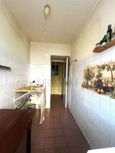 GIROCULUI - 4 CAMERE - ETAJ 1 - BLOC IZOLAT - 2 BALCOANE - ZONA PADURICE - foto 3