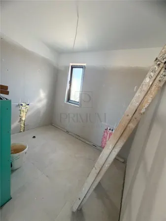 Casă 4 camere Moșnița Veche - poza 10
