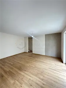 GIROC - 1 CAMERA - ETAJ INTERMEDIAR - EXCELENT INVESTITE - ZONA BUNA - foto 4