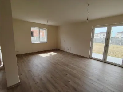 Casa individuala - ocupabila imediat - 4 camere - foto 4