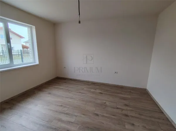Casă 4 camere Moșnița Nouă - poza 7