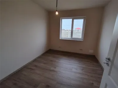Casa individuala - ocupabila imediat - 4 camere - foto 8
