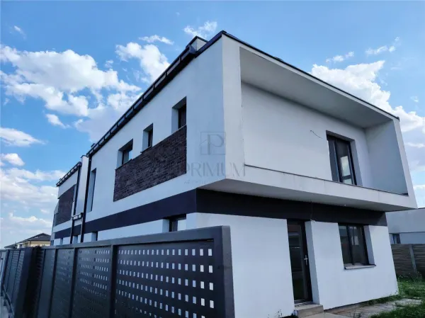 Casă 5 camere Moșnița Nouă - poza 1