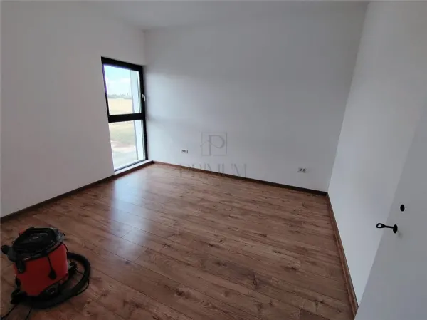Casă 5 camere Moșnița Nouă - poza 4