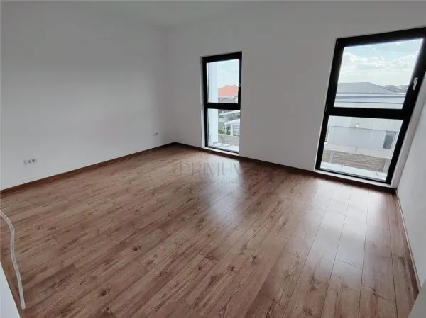 Casă 5 camere Moșnița Nouă - poza 5