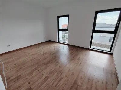 Casă 5 camere Moșnița Nouă - poza 5