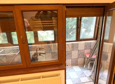 LIPOVEI - 3 CAMERE - ETAJ 1 - BLOC IZOLAT - 2 BAI - 2 BALCOANE - CENTRALA PROPRIE - CLIMA - foto 6