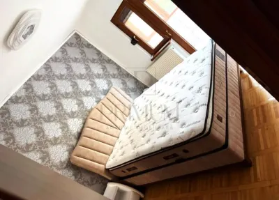 LIPOVEI - 3 CAMERE - ETAJ 1 - BLOC IZOLAT - 2 BAI - 2 BALCOANE - CENTRALA PROPRIE - CLIMA - foto 9