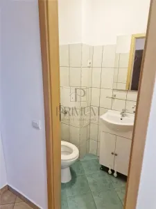 LUNEI - 3 CAMERE - 2 BAI - ETAJ 2 - CENTRALA PROPRIE - DECOMANDAT - foto 5