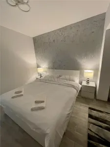 Gheorghe Lazar - 2 Camere - Etaj 1 cu LIFT - Centrala proprie - Complet renovat - foto 9