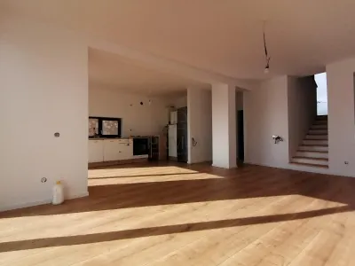 Duplex modern - design deosebit - zona foarte buna - 3 dormitoare - foto 25